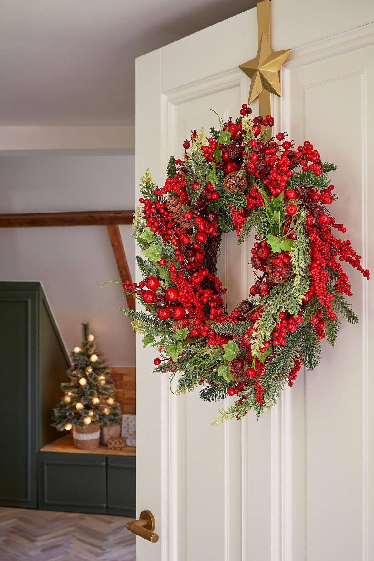 Norah Christmas Wreath With Pinecones - H13 X Ø50 Cm - Red
