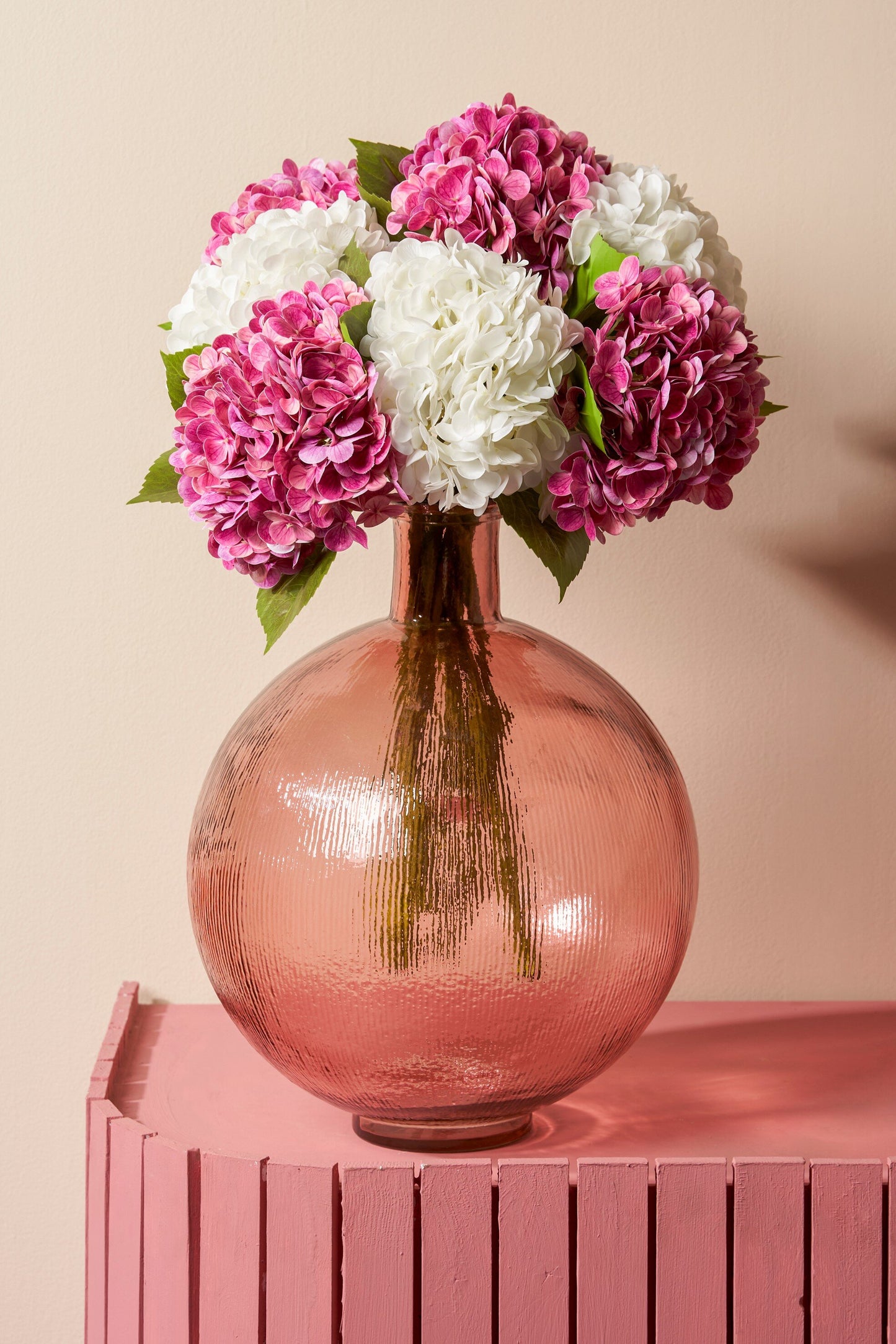 Firenza Bottle Recycled Glass L. Pink - H42Xd34Cm