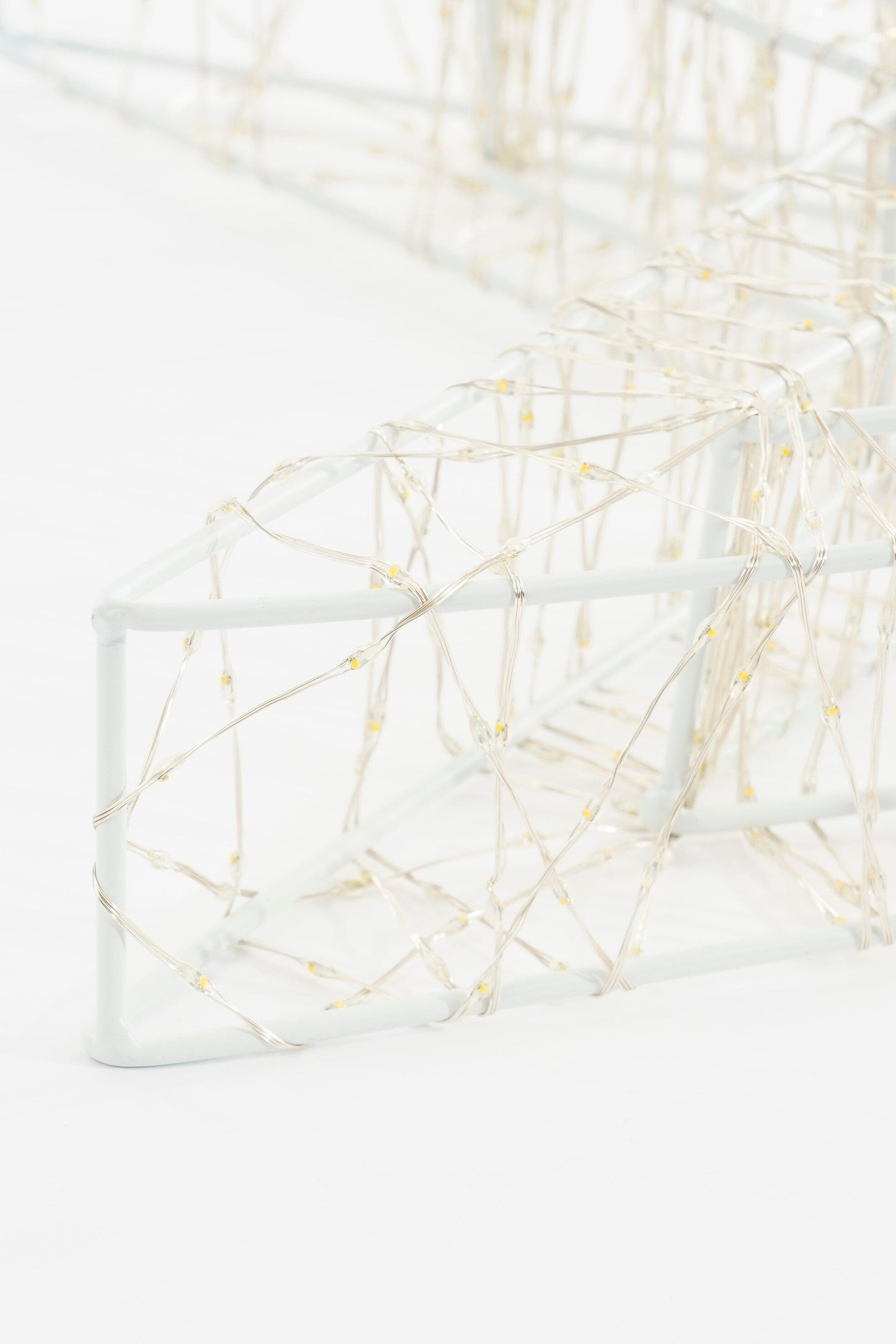 Hanging Star With Warm White Led Lighting - Ø56 Cm - Metal - White