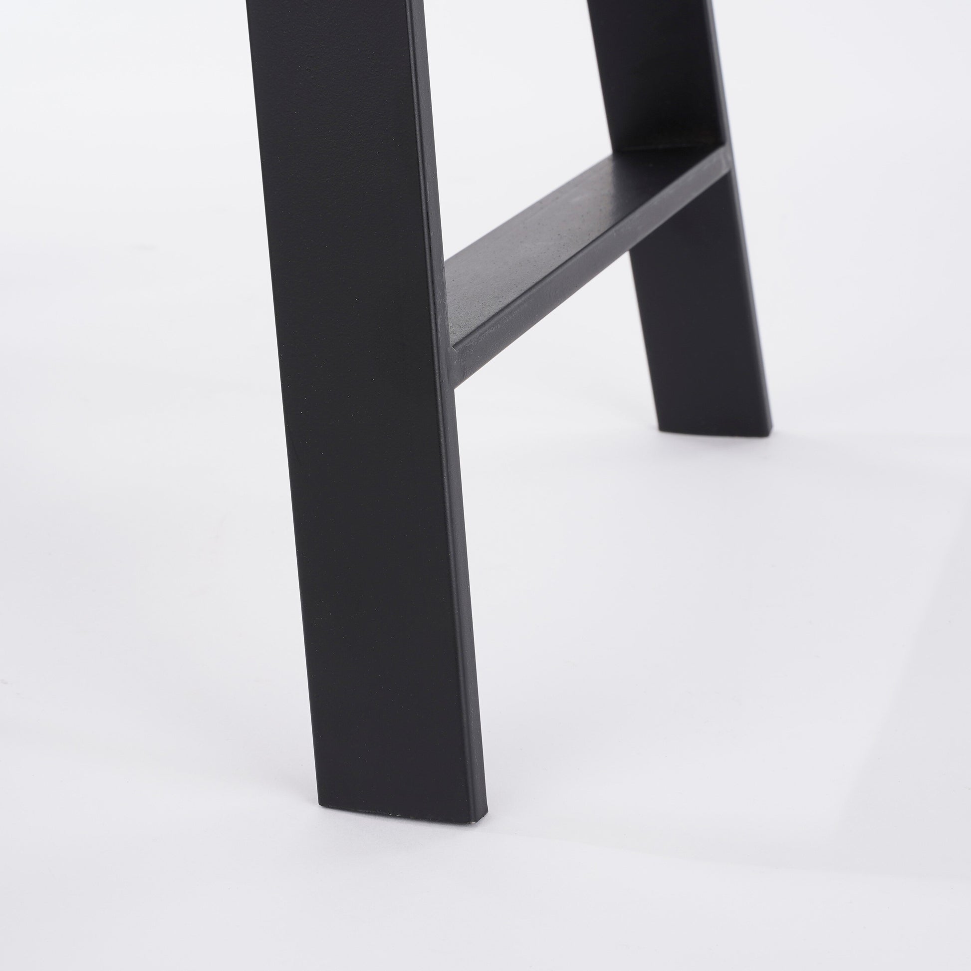 Plano Stool L. Brown - L46Xw32Xh46Cm