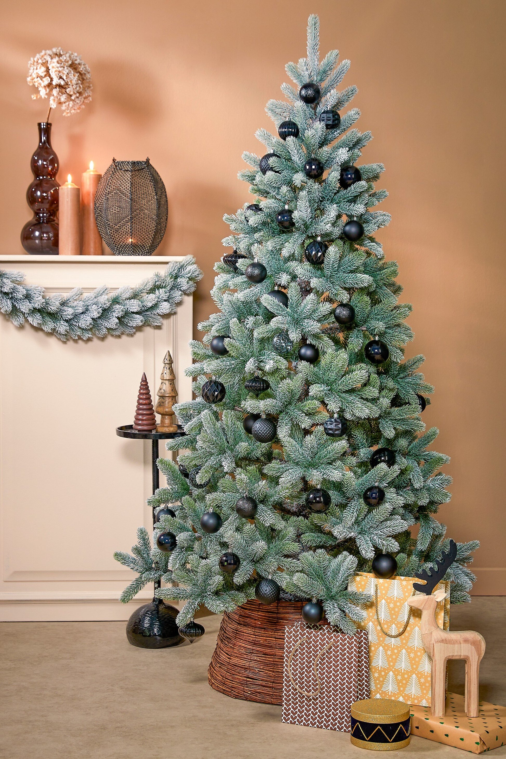 Nagoya Artificial Christmas Tree - H180 X Ø108 Cm - Green Frosted