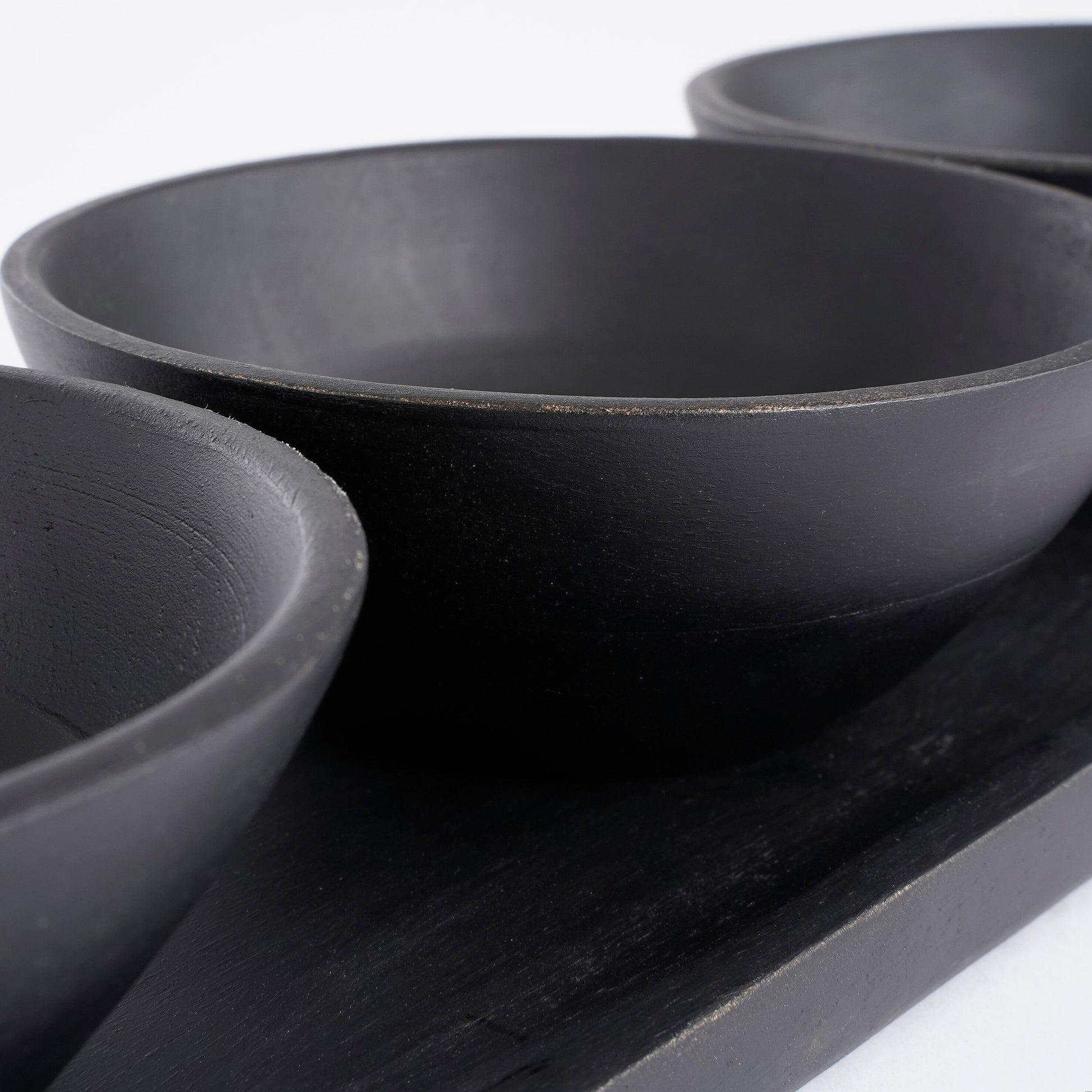 Tomar Bowl On Tray Black 4 Pieces Fsc 100% - L36Xw12Xh5Cm
