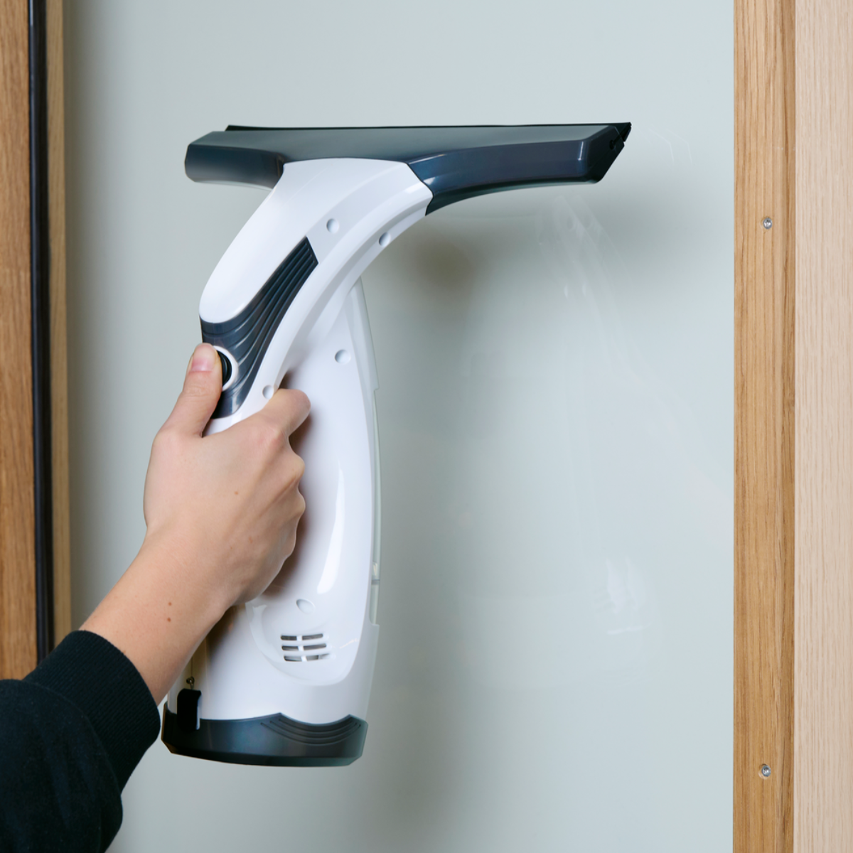 Window Cleaner Grey 2000Mah