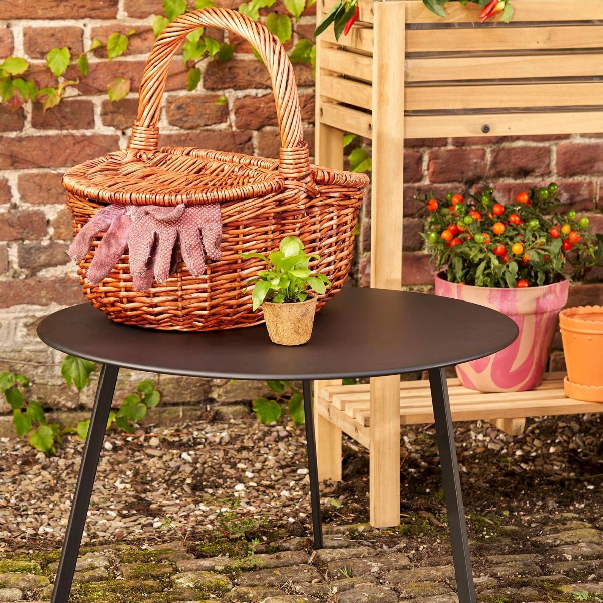Seatle Side Table Black - H38Xd58Cm
