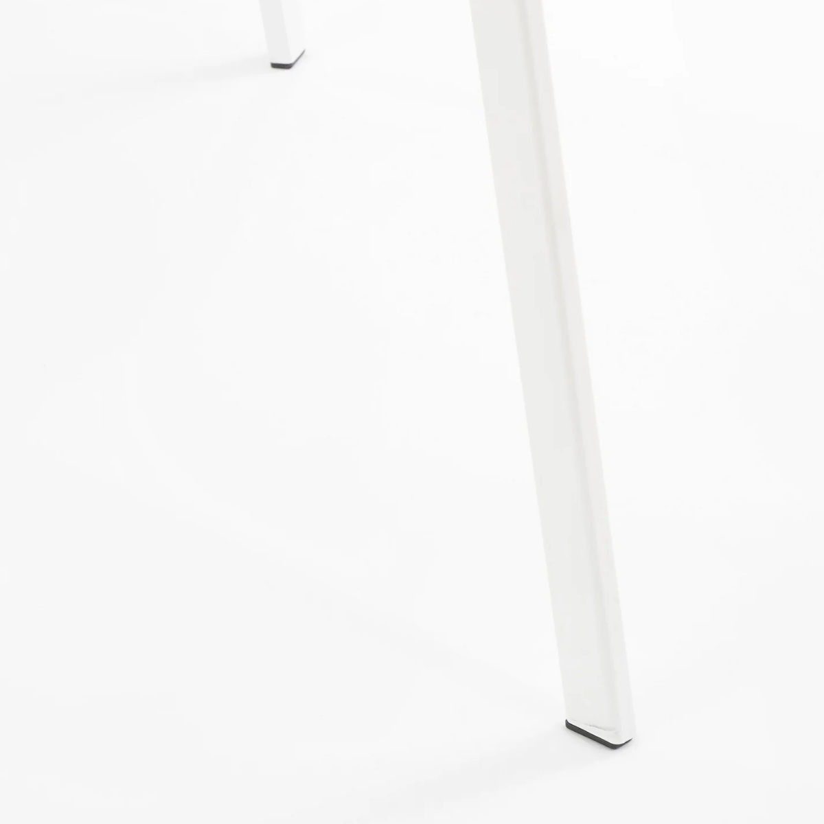 Seatle Side Table White - H38Xd58Cm
