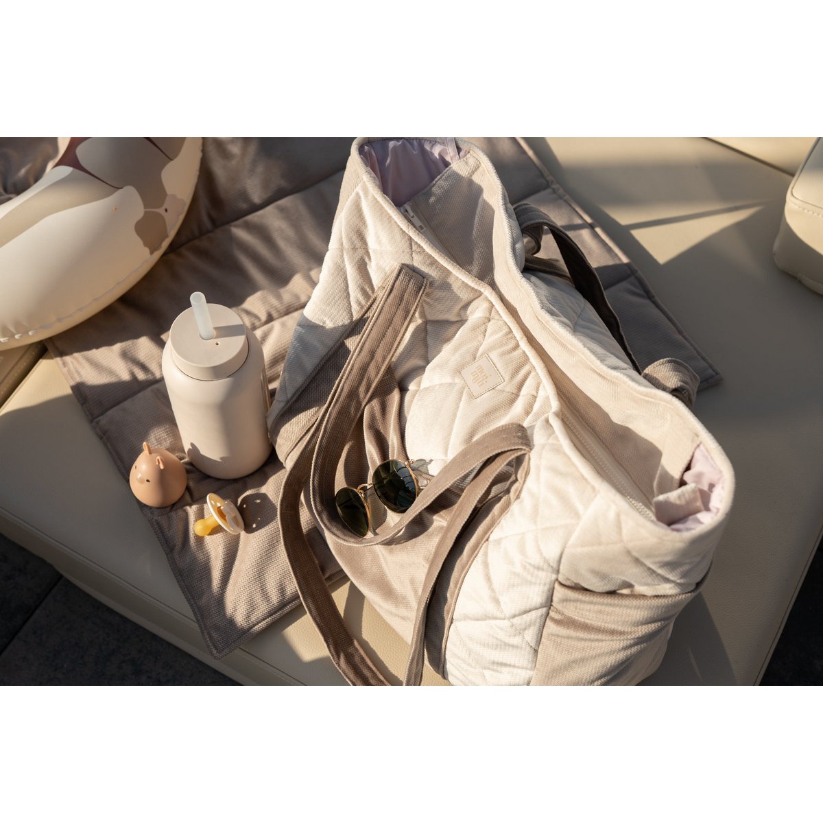 Reistas "Beige"