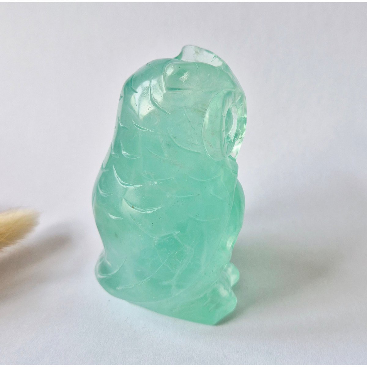 Fluoriet Uil Edelsteen Carving – 434 Gram