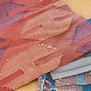 Luna-Leena Make-Up Tasje - Rood - Geweven Dhaka Katoen - Handgemaakt In Nepal