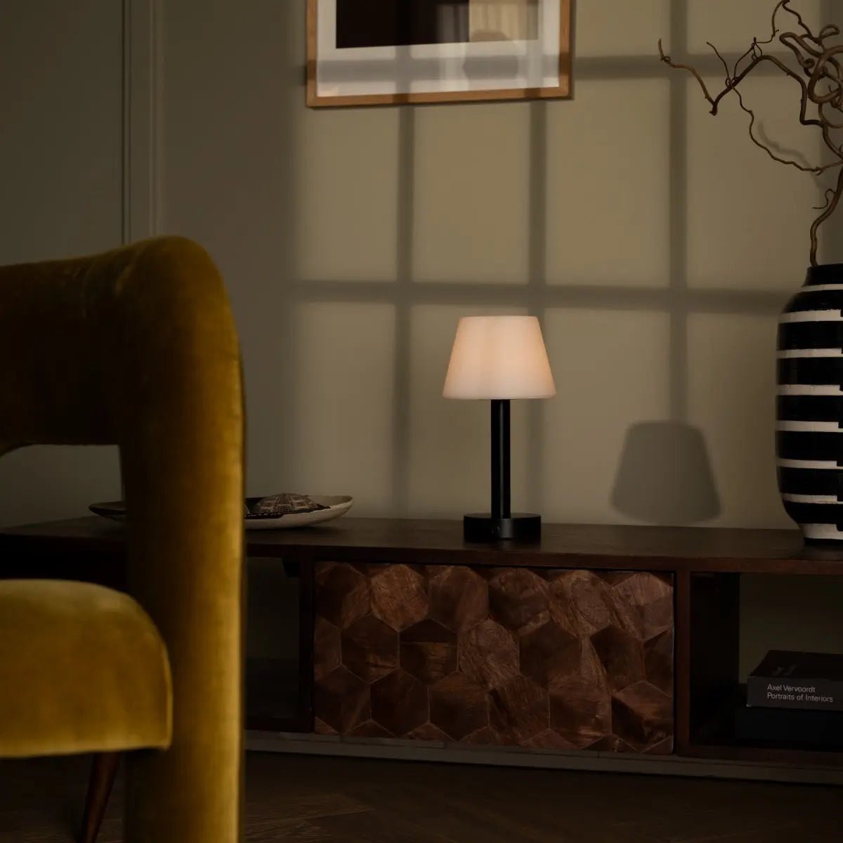 Zoë Zwarte Houten Oplaadbare Tafellamp