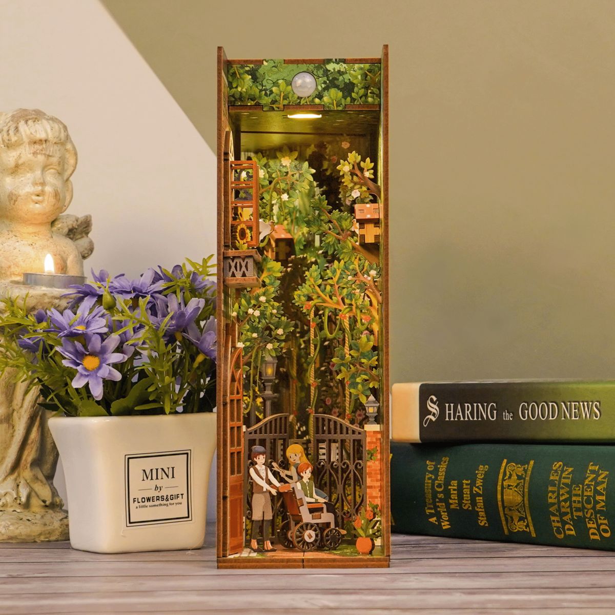 Tonecheer, Diy Book Nook, The Secret Garden Bookend, Tq122, 18,2X8X24,5Cm