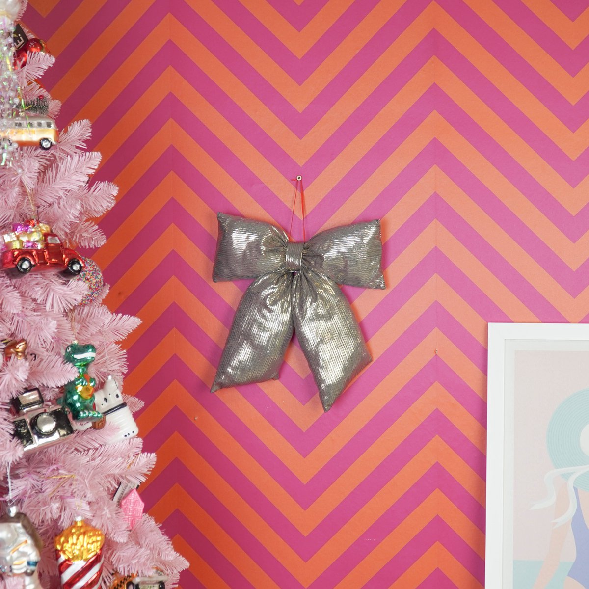 Kerstdecoratie - Strik - Zwart/ Goud - Stof - 32X40Cm