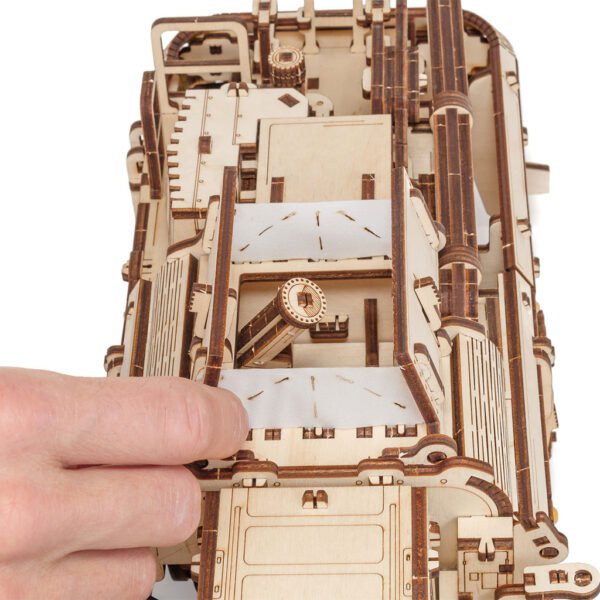 Eco Wood Art (Ewa) 3D Houten Puzzel Grain Harvesting Combine Gh800, 3380, 52,7X45,8X18,7 Cm