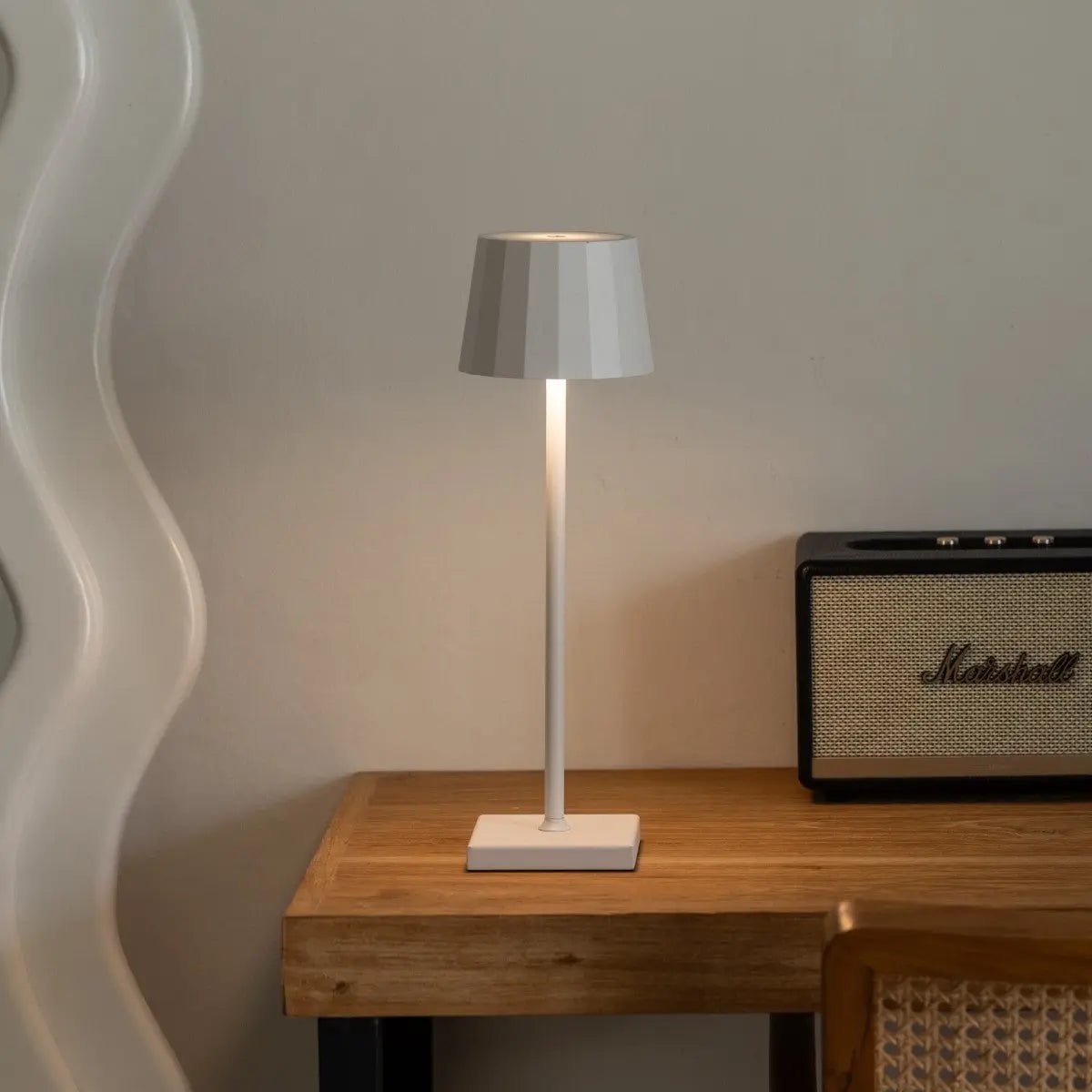 William White Oplaadbare Tafellamp