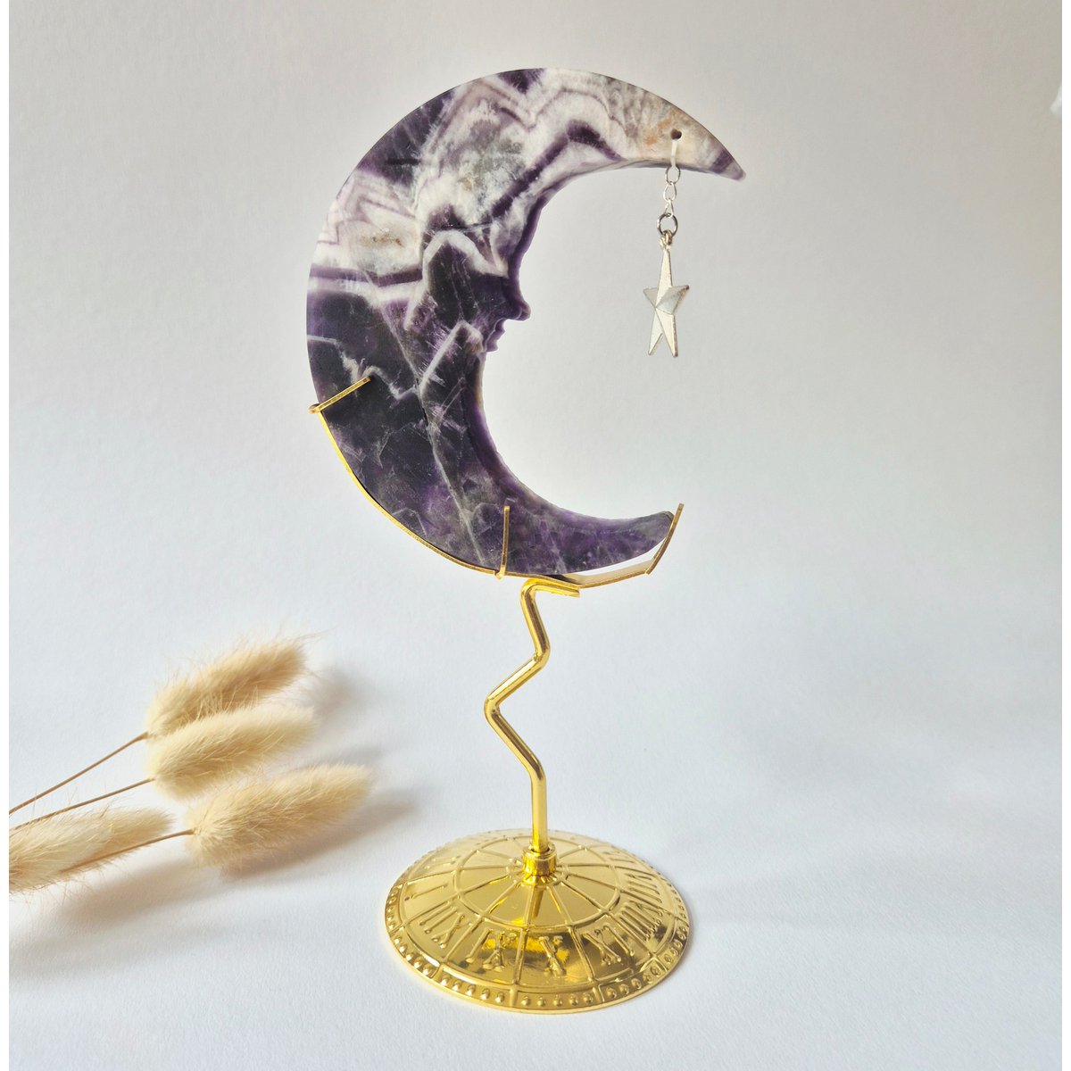 Dream Amethist Maan Op Goudkleurige Standaard – 10Cm #5 - Edelsteen Gezicht Gravure Spiritueel Interieur