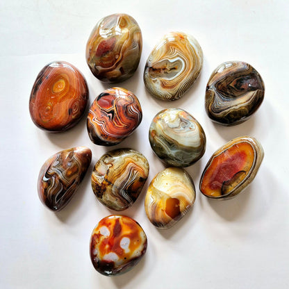 Xl Edelsteen Sardonyx Palmsteen – Kracht, Bescherming & Stabiliteit (Handsteen, Worry Stone, Spiritueel Cadeau)