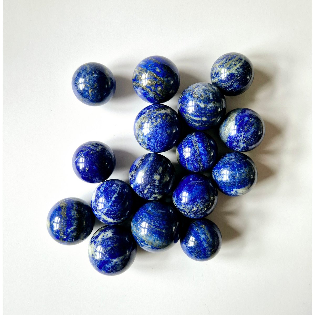 Lapis Lazuli Edelsteen Bol – Bol Van 4-5 Cm