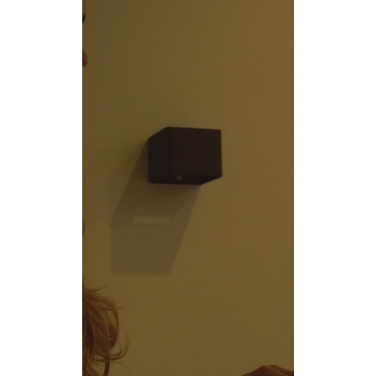 Tess Stone Grey Oplaadbare Wandlamp