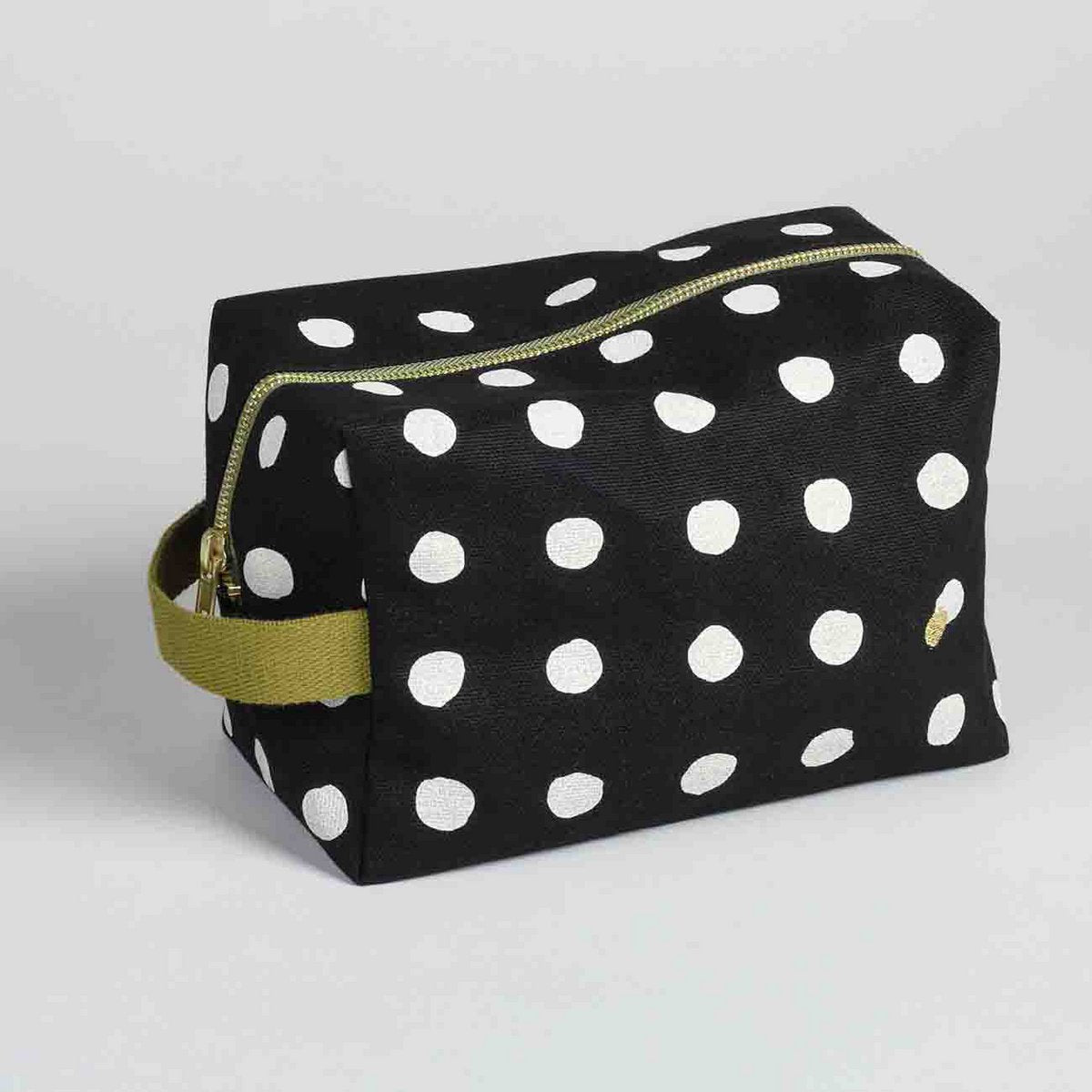 Mia Caviar Cube Kit 22 X 14 10.5