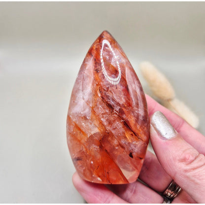 Edelsteen Fire Quartz Flame 7-9Cm