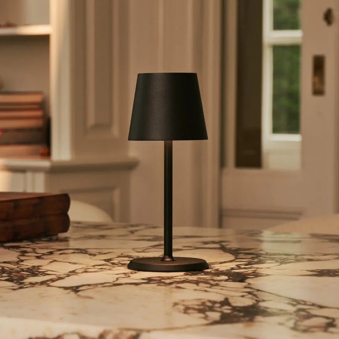 James Black Oplaadbare Tafellamp