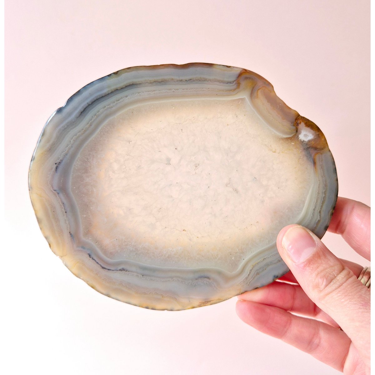 Edelsteen (Druzy) Agaat Schijf Op Standaard (11–14 Cm) – #11 Aarding, Balans & Natuurlijke Schoonheid