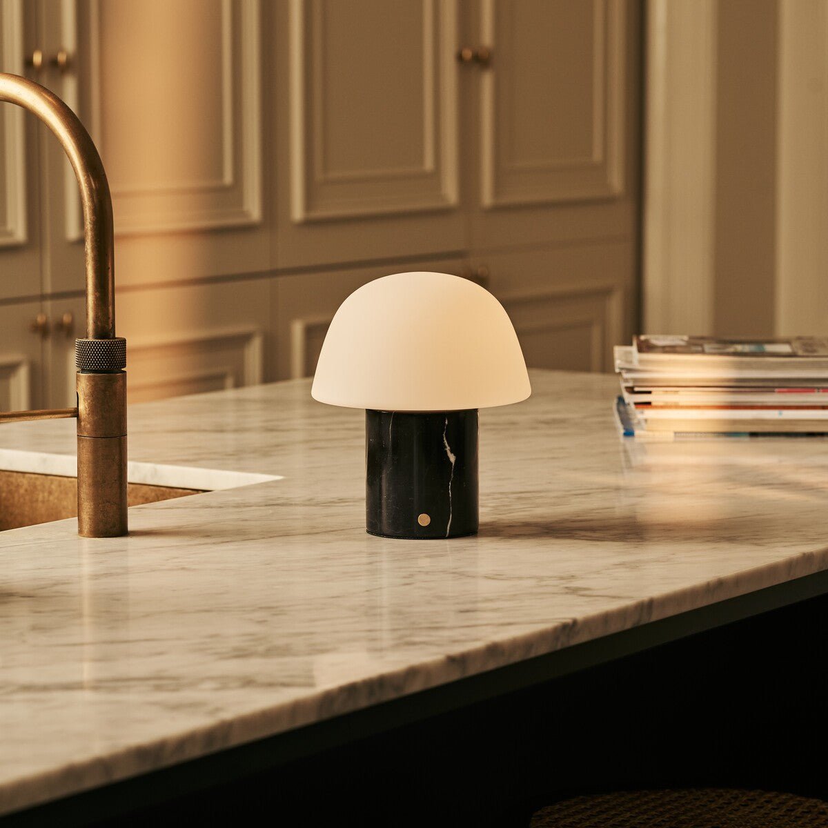 Maes Zwart – Nero Marquina Marble Oplaadbare Tafellamp