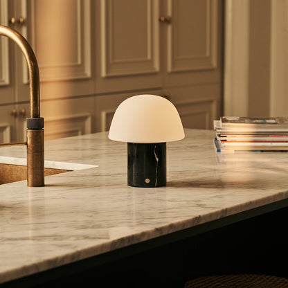 Maes Zwart – Nero Marquina Marble Oplaadbare Tafellamp