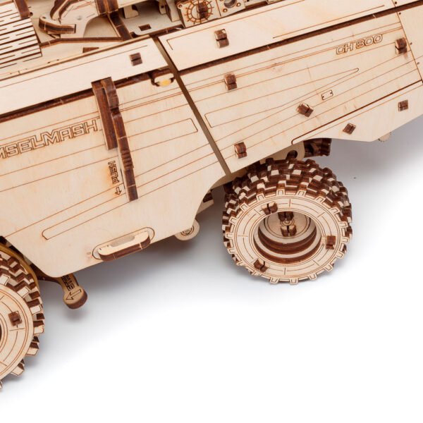 Eco Wood Art (Ewa) 3D Houten Puzzel Grain Harvesting Combine Gh800, 3380, 52,7X45,8X18,7 Cm