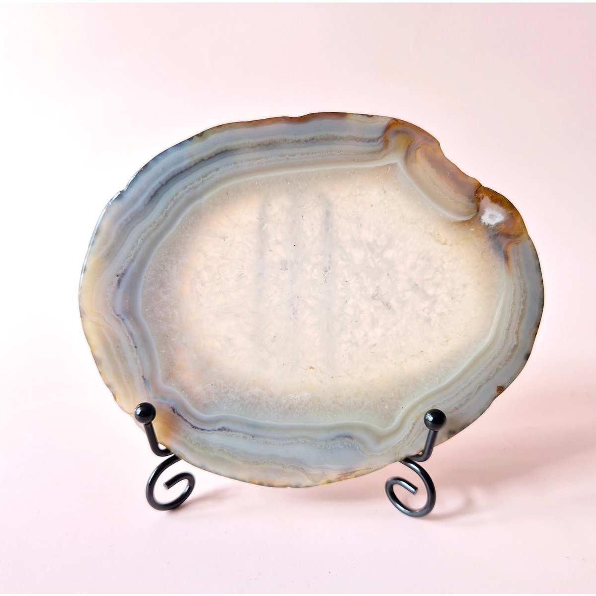Edelsteen (Druzy) Agaat Schijf Op Standaard (11–14 Cm) – #11 Aarding, Balans & Natuurlijke Schoonheid