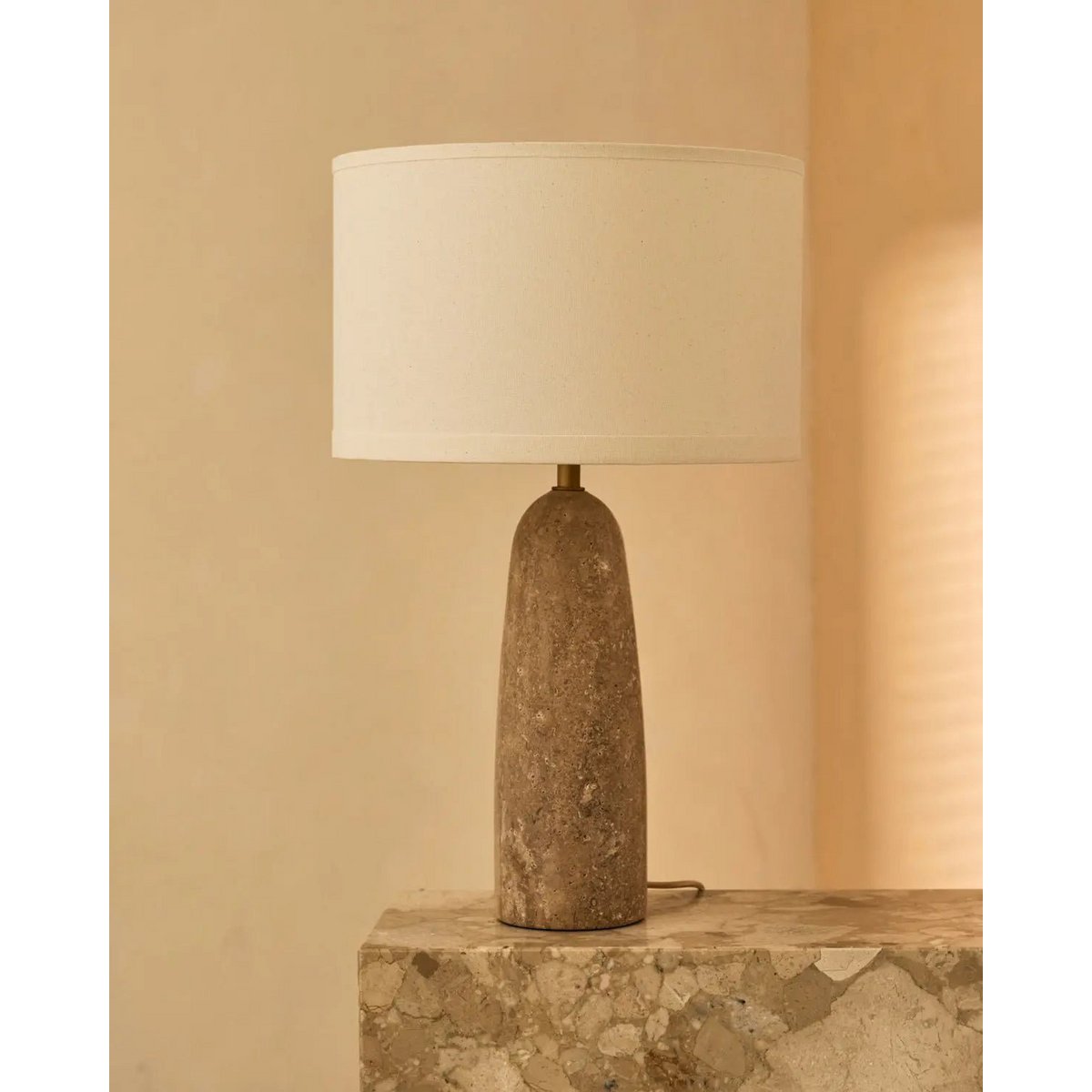 Isla Travertijnlamp