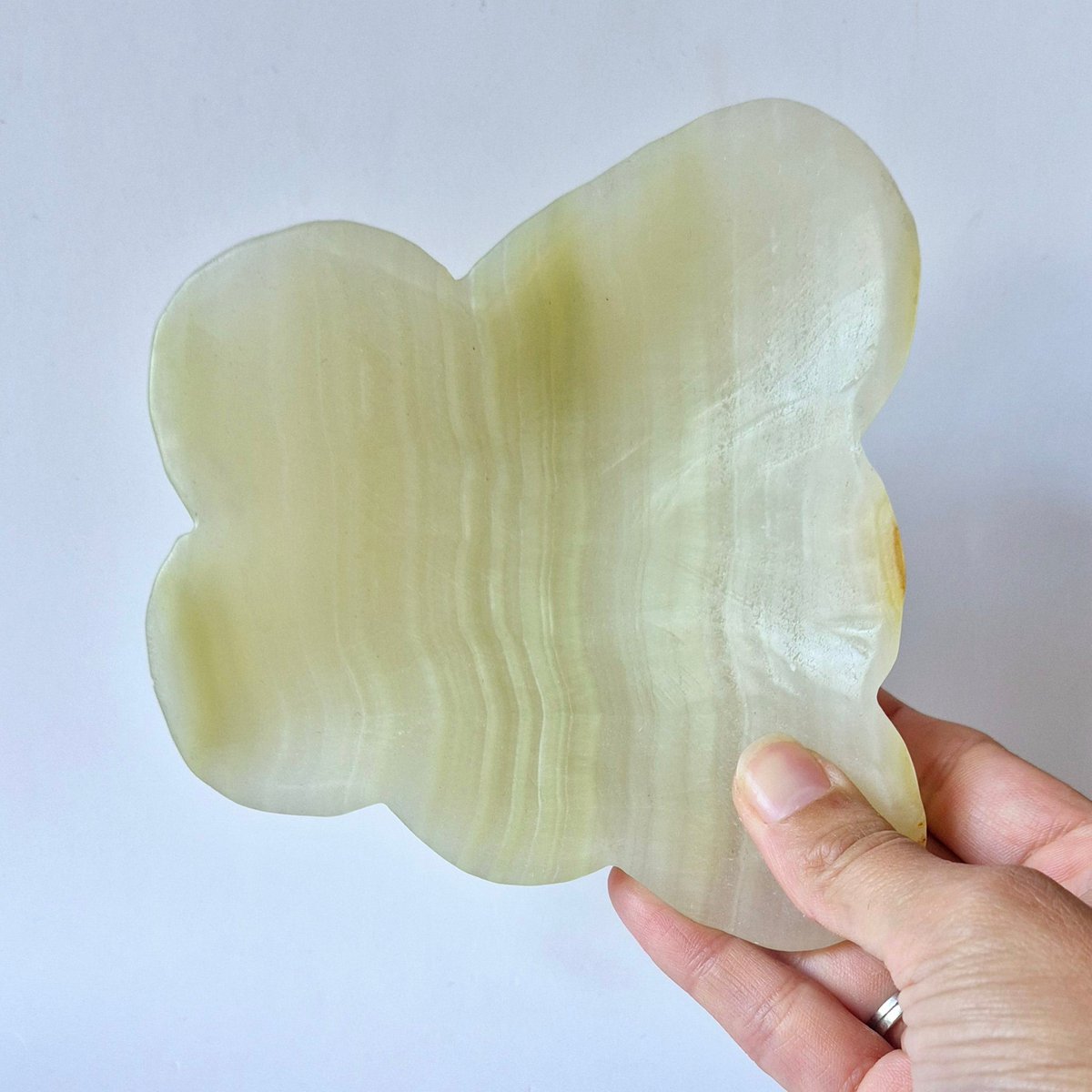 Xl Afghaanse Jade Vlinder Schaal – Handgeslepen Edelsteen Decorstuk (555 G)