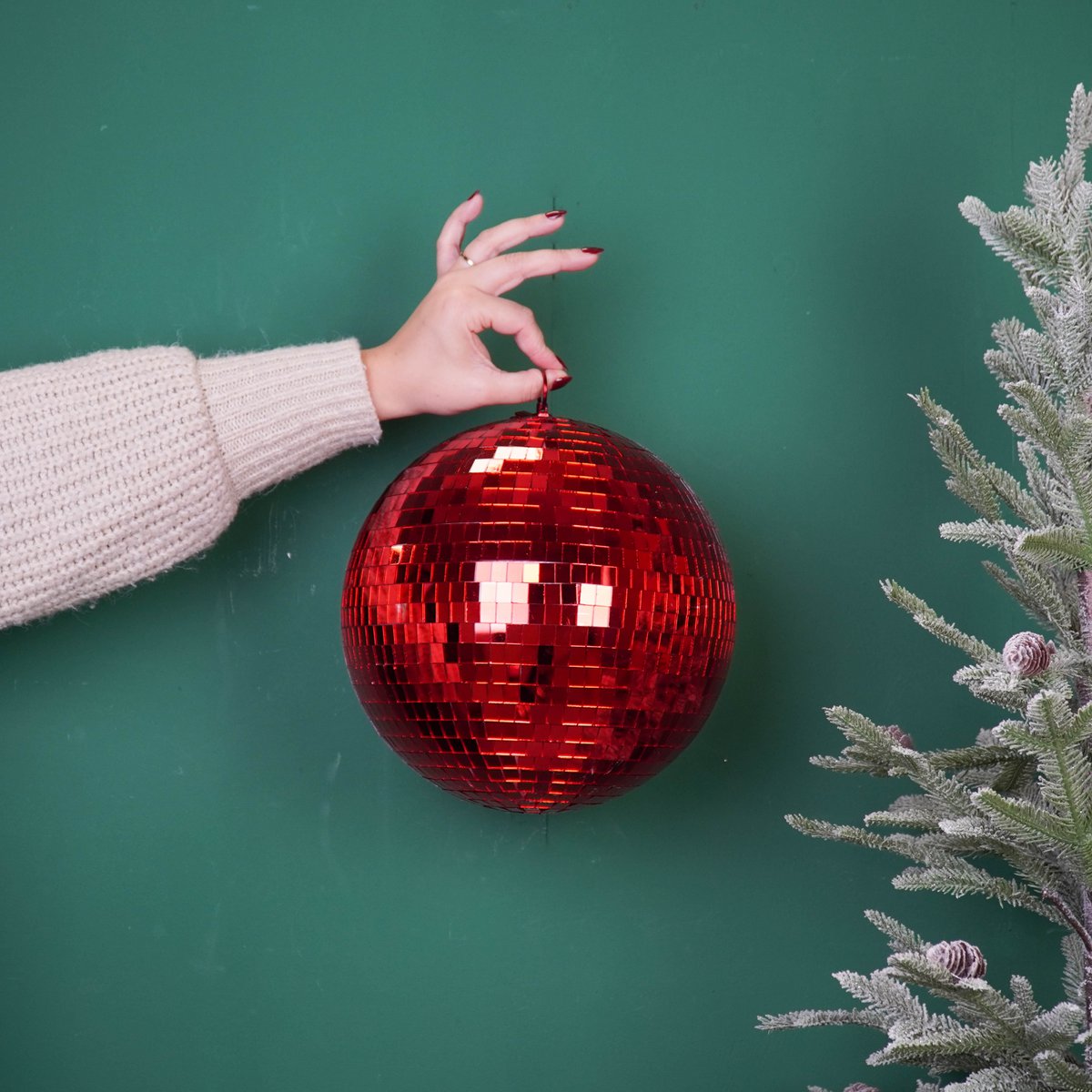 Kerstdecoratie - Kersthanger - Discobal - Schuim - Rood - 25X25X25Cm