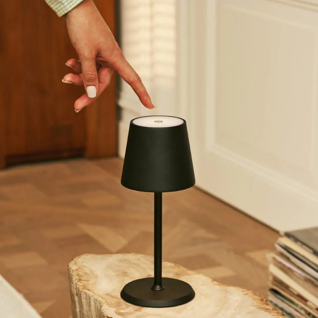James Black Oplaadbare Tafellamp