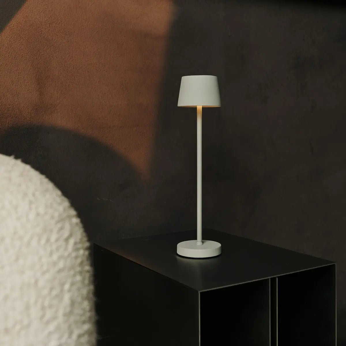 Vondel Mini Shadow Grey Rechargeable Lamp