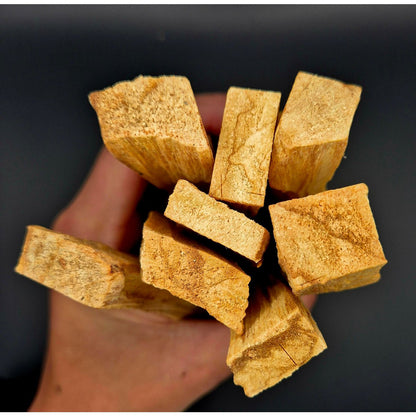Palo Santo Wood (Heilig Hout) Kristalreiniging 15-20Gr (Set 3St)
