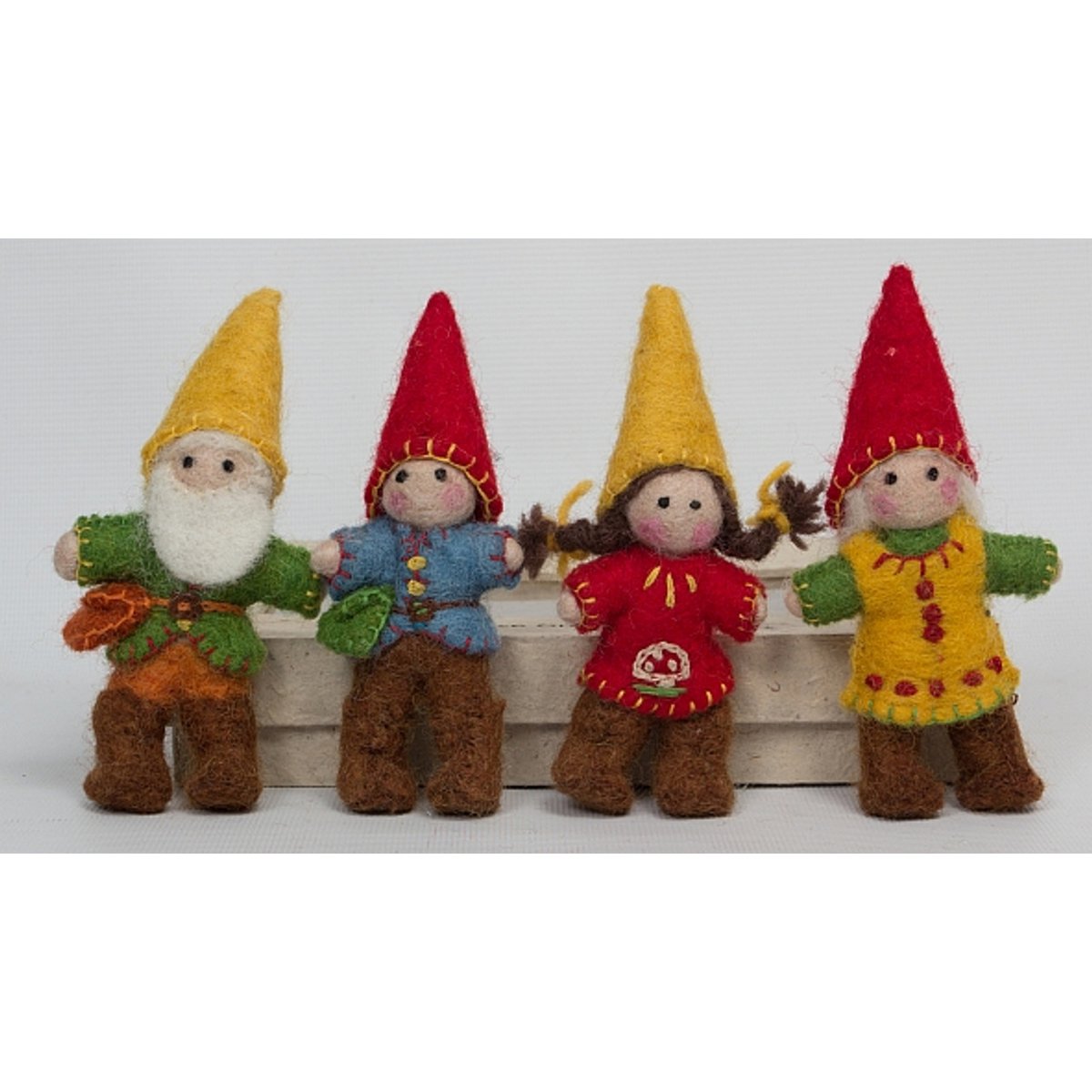 Gnome Family/ 4Pc