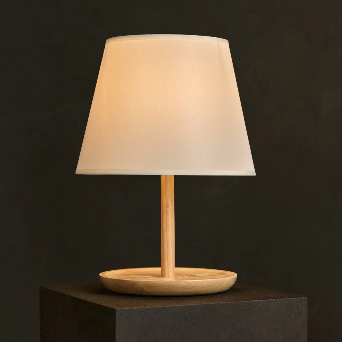 Emily Lichtbruine Houten Lamp