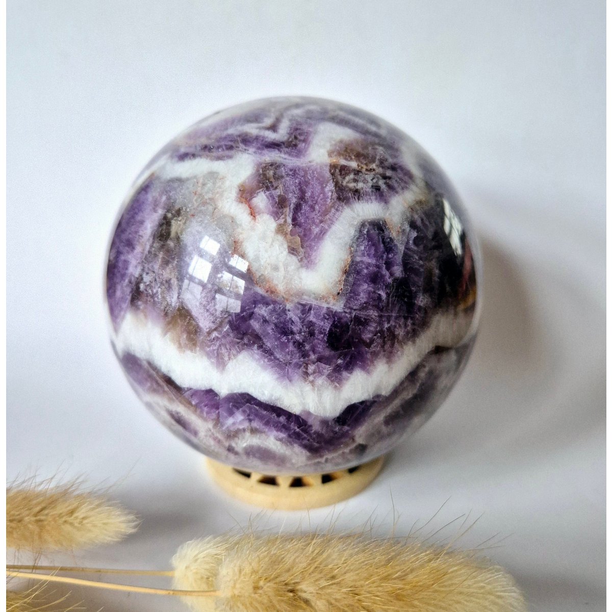 Xl Dream Amethist Edelsteen Bol – 93 Mm (1067G) | Spirituele Edelsteen Voor Rust En Balans Statement Piece