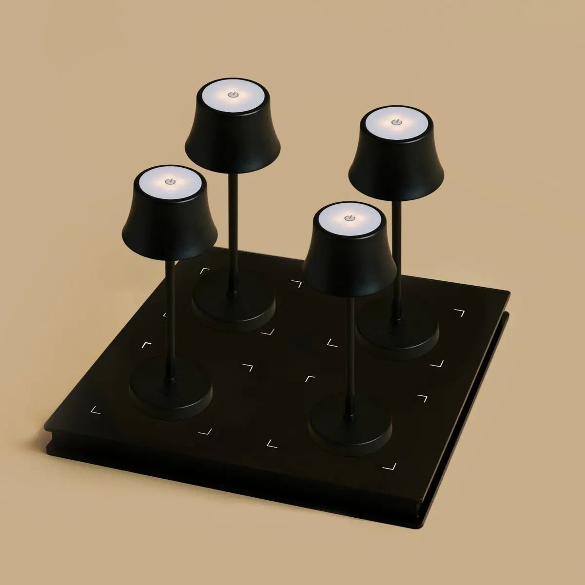 Combiset Professioneel | 4 X De Pijp Mini Midnight Black Oplaadbare Tafellampen & Oplaadstation