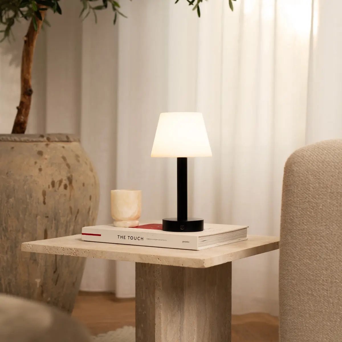 Zoë Zwarte Houten Oplaadbare Tafellamp