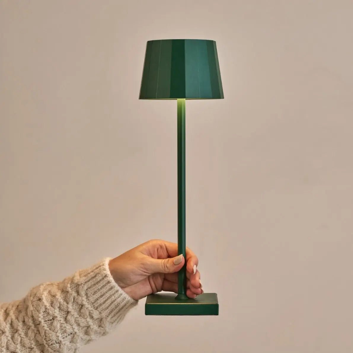 William Pine Green Oplaadbare Tafellamp