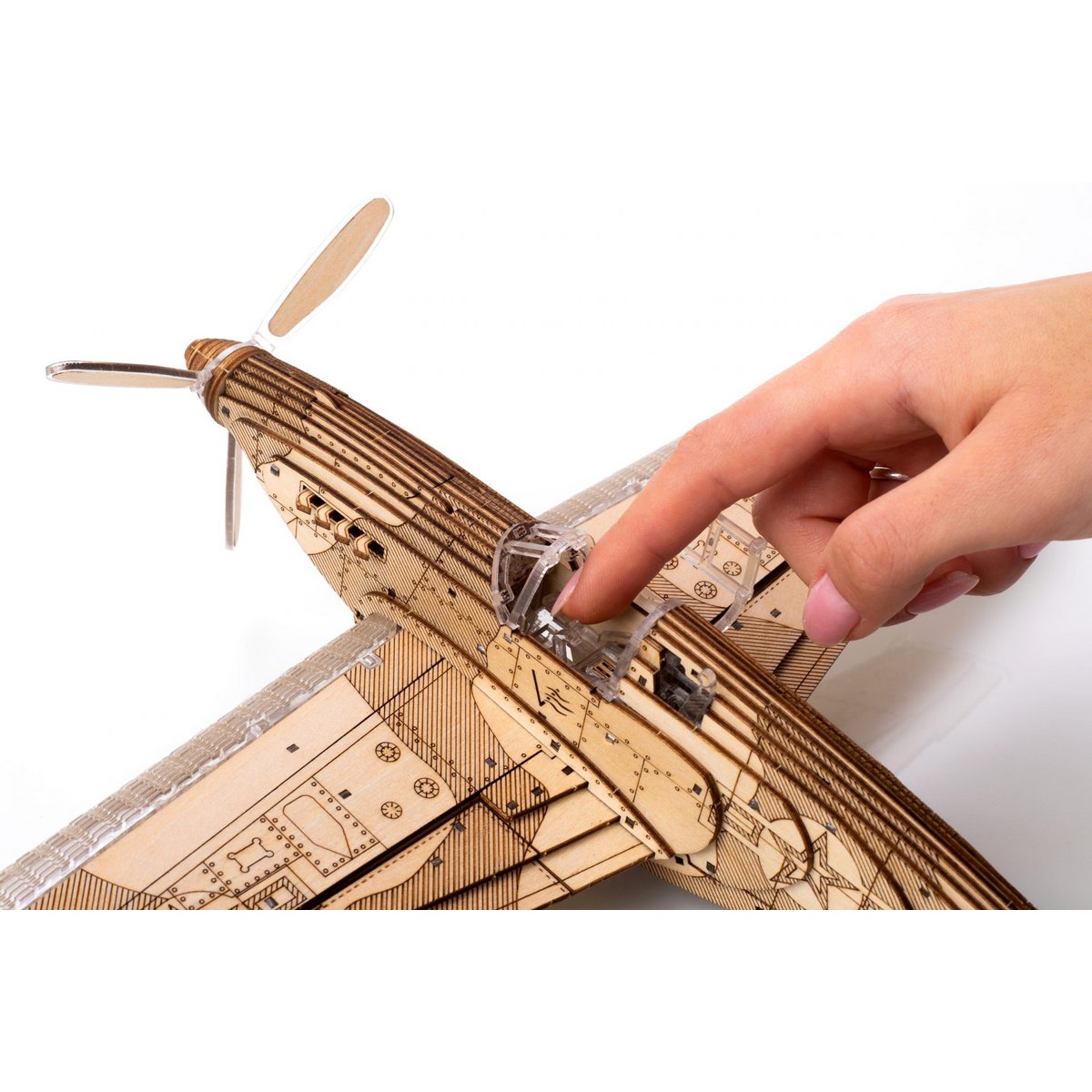 Veter Model 3D Modelbouwpakket, Speedfighter, Akv-04, 35X13,5X30Cm