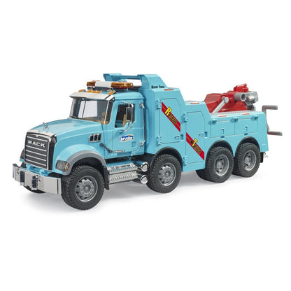 Bruder 02831 Mack Graniet Bergings- En Sleepwagen + Licht En Geluid