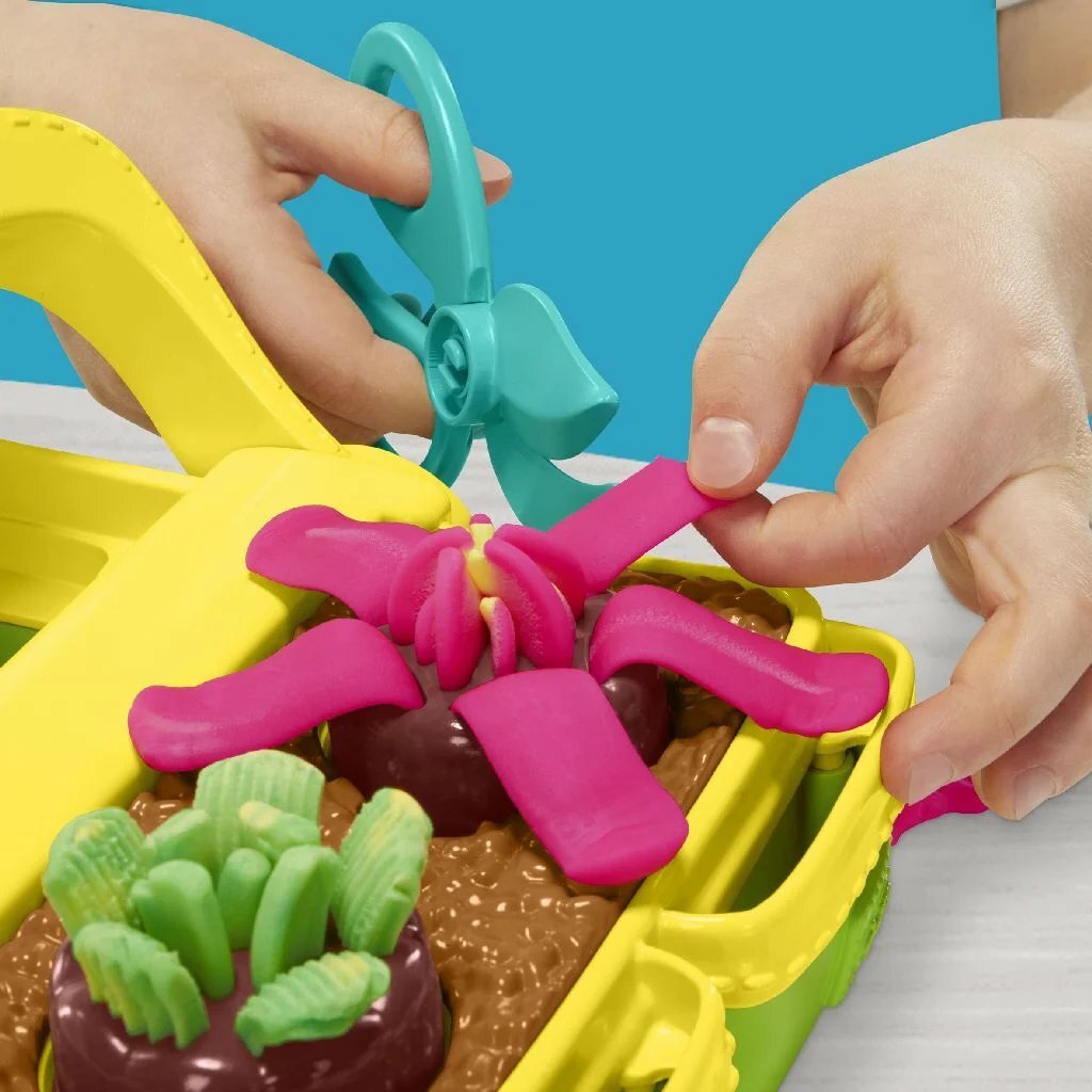 Play-Doh Blooming Flowers