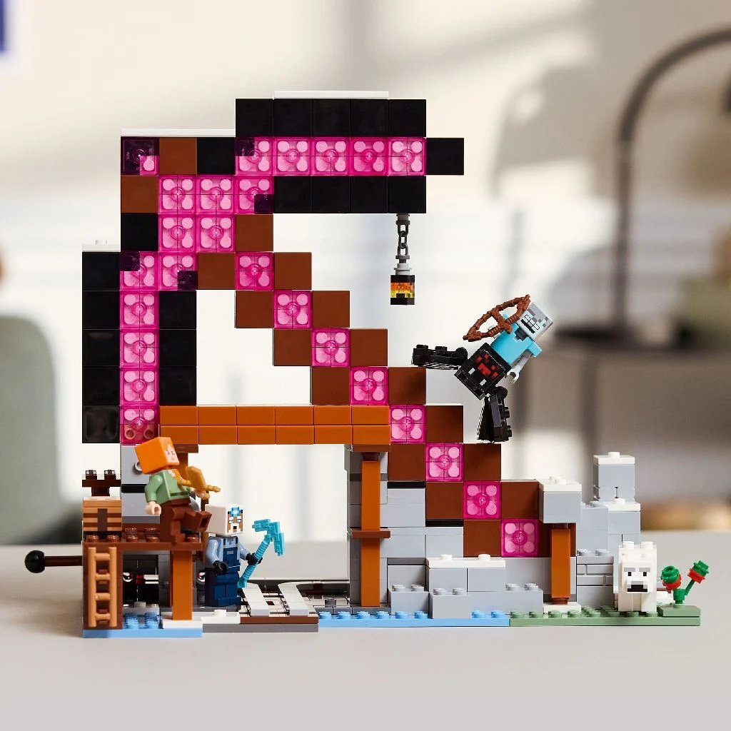 Lego Minecraft 21277 De Pikhouweelmijn