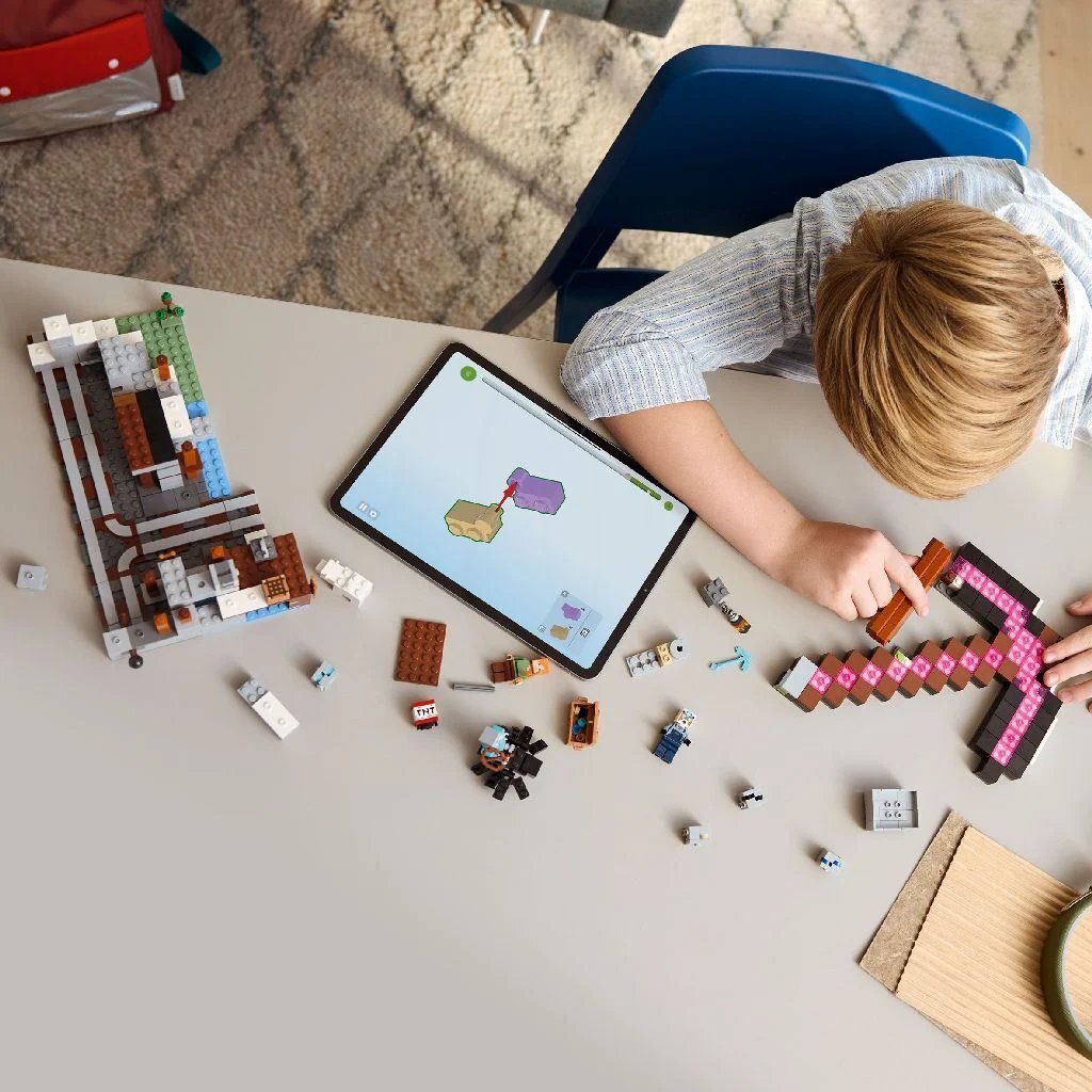 Lego Minecraft 21277 De Pikhouweelmijn