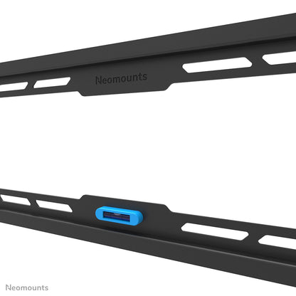 Neomounts Wl30-550Bl18 Vlakke Wandsteun Voor Schermen Tot 86 Inch Zwart