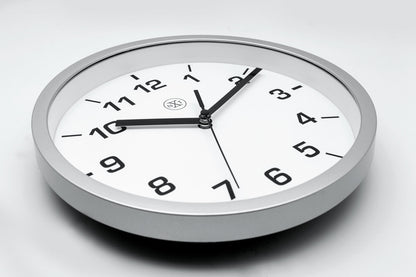 Nextime Nx-7321Zi Wandklok Nxt Diameter 20Cm Kunststof Zilver, Witte Wijzerplaat